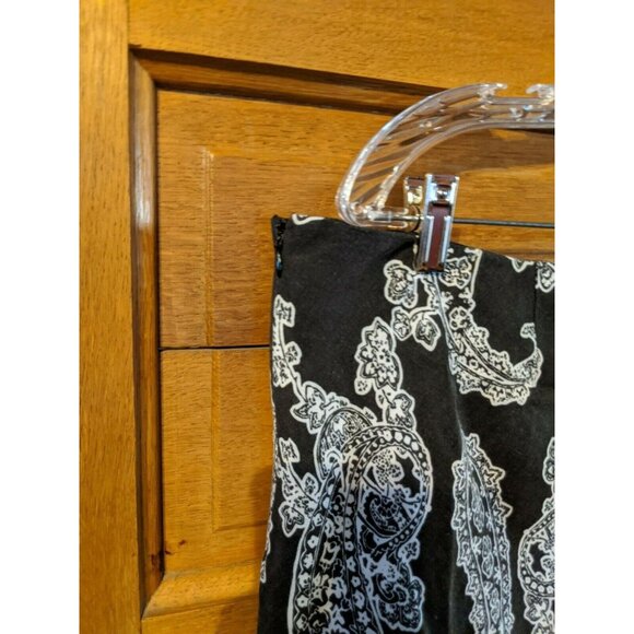 Villager Size 16 Paisley Skirt Aline Black White Lined Modest Liz Claiborne - Picture 3 of 4